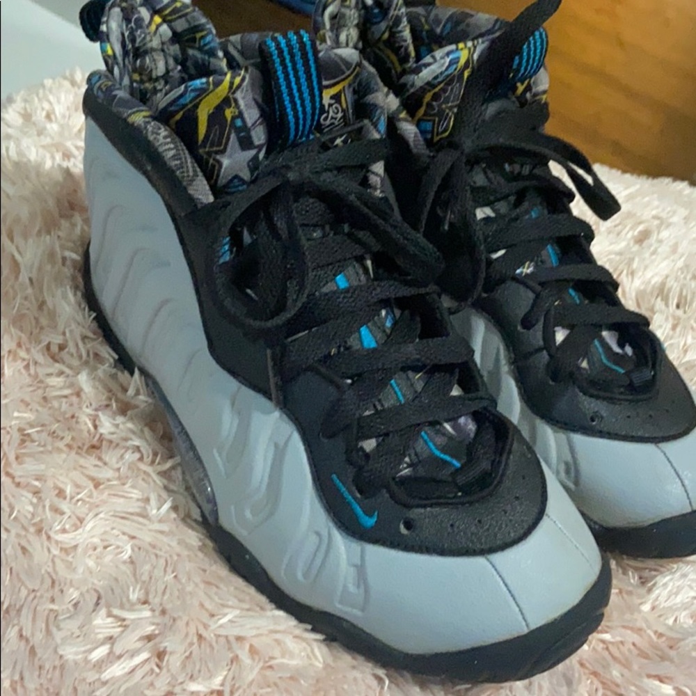 Grey Blue And Yellow Foamposite Size 3.5